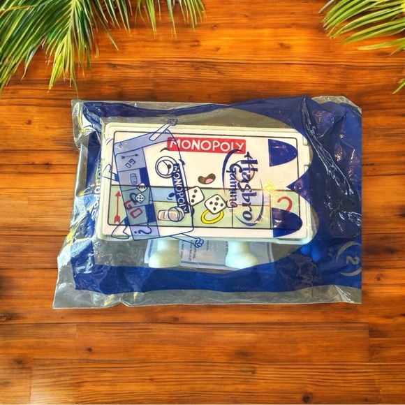2020 McDonald’s Monopoly Hasbro Gaming Happy Meal Toy #2 – New in Package - Picture 1 of 5